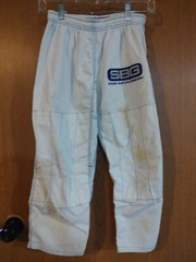 SBG Gi Youth Child White Blue Straight Blast Gym Jiujitsu Gym Complete Set C1 C2