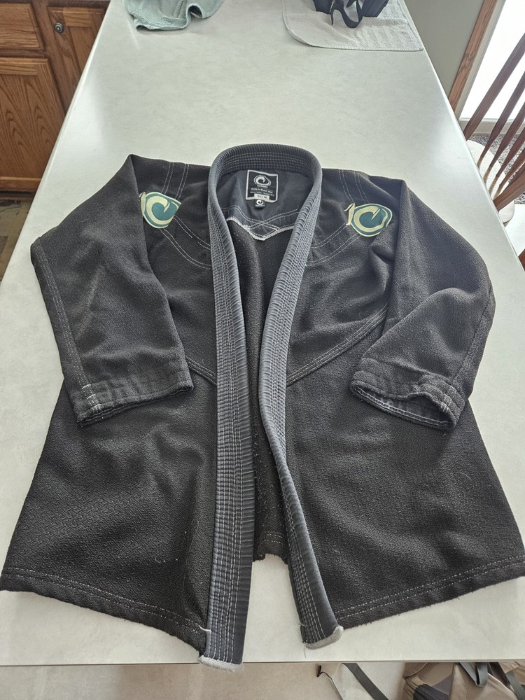 Origin axiom Black Brazilian Jiu-Jitsu Gi Set A2/M Jacket & 36 Pants