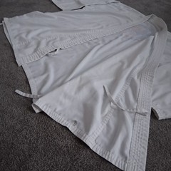 White Martial Arts Uniform Gi Suit Martial Arts World Logo Jacket & Pants Large
