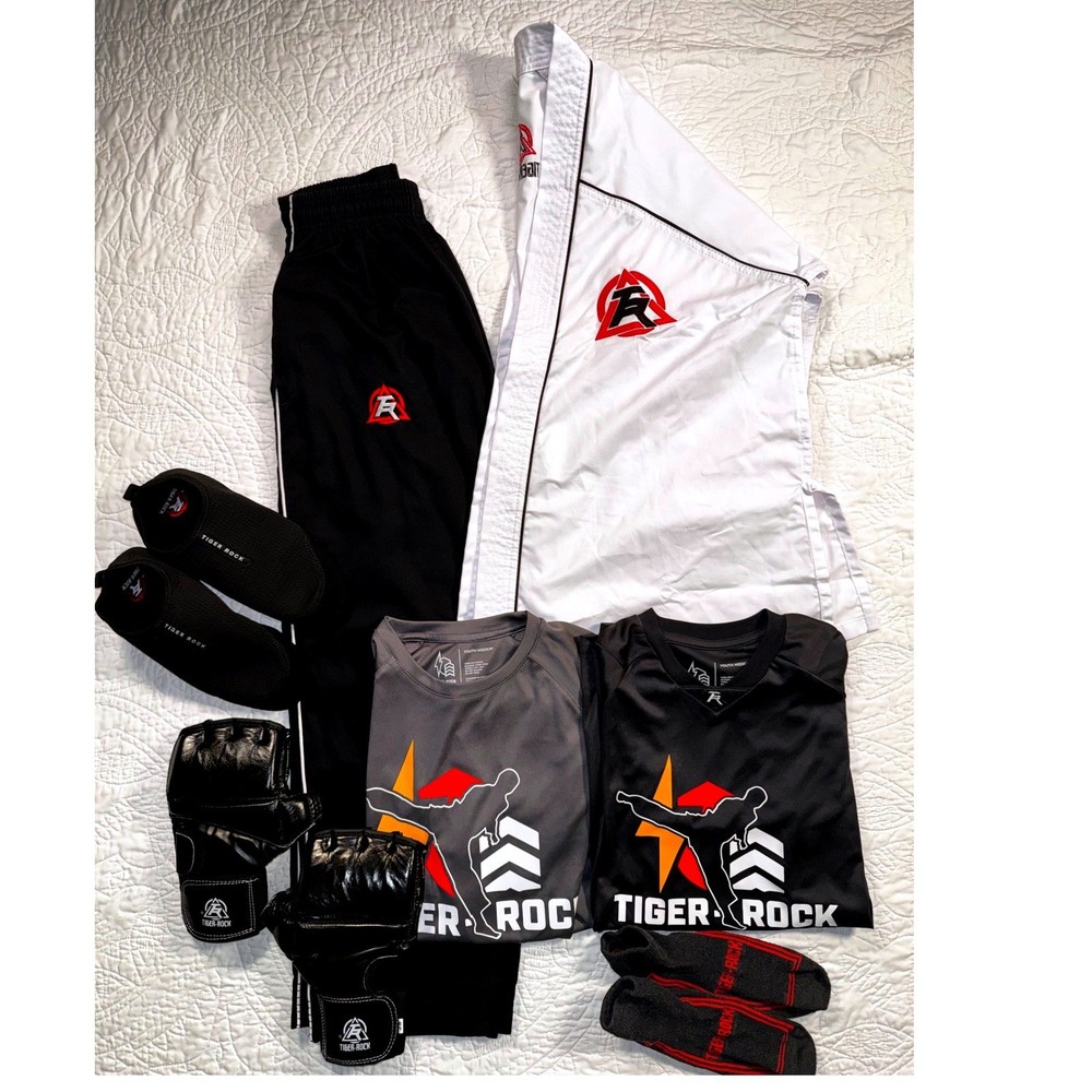 Tiger Rock Martial Arts Youth Training Gear Dobok Sparring Gloves Shoes Boys 10