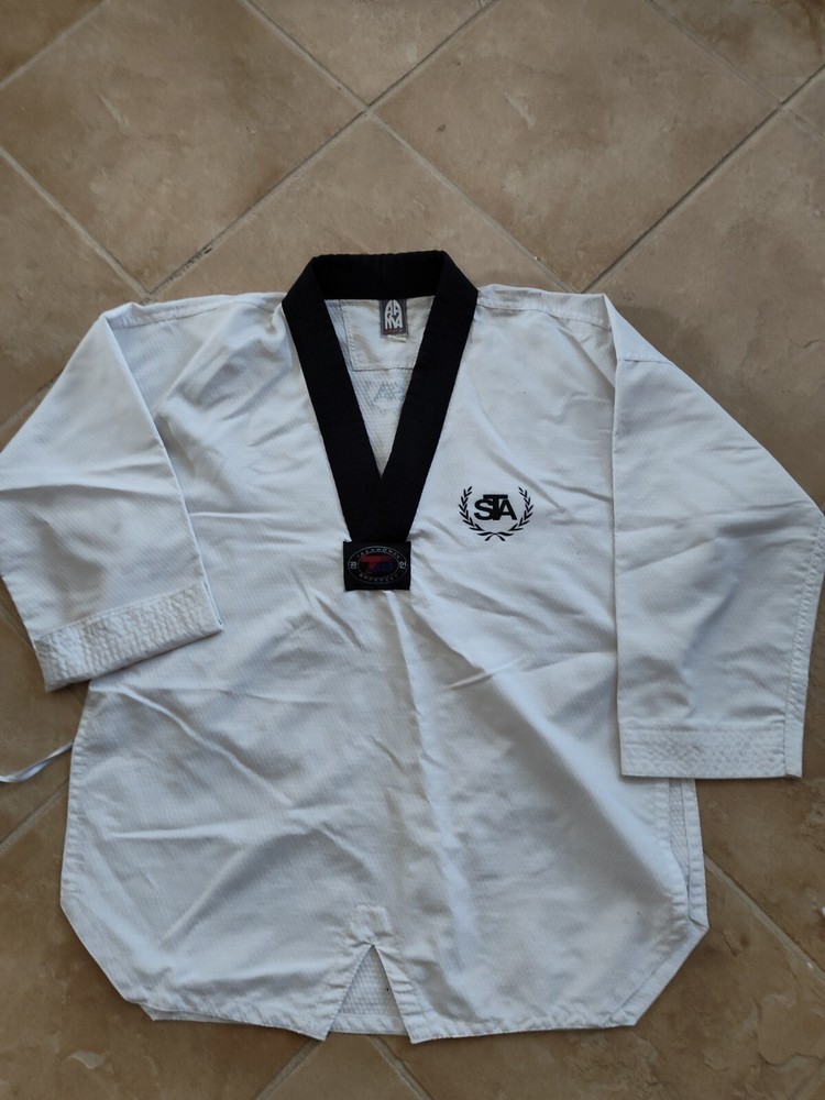 AAMA taekwondo uniform – WFT – size 1(150cm) top and bottom