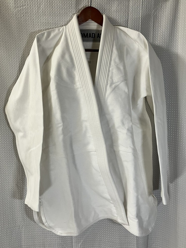Nomad BJJ Gi Top Size A1 (5’6”-5’10”) Bleach White Long Sleeve Judo Jiu Jitsu