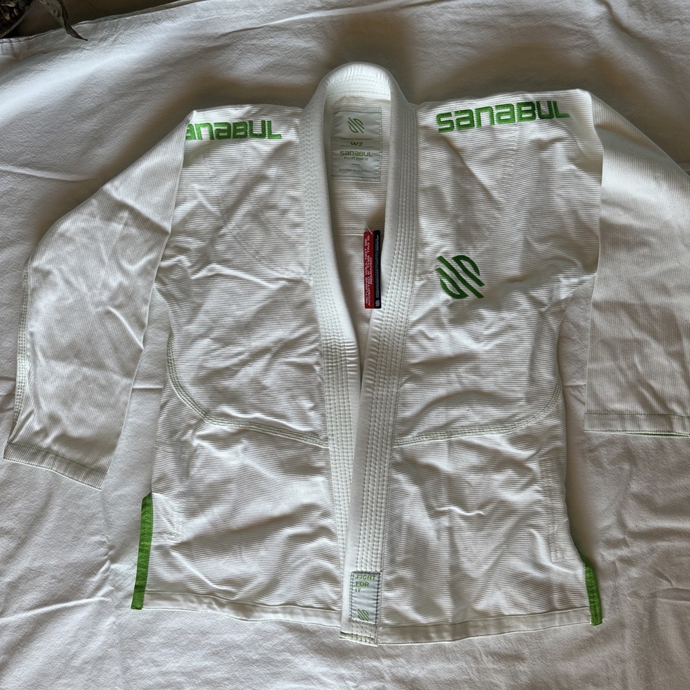 Sanabul Essential Jiu Jitsu Gi Kimono Jacket Women’s Size W2 White Green