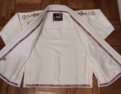 Fuji Kimono GI Jiu Jitsu MMA Womens WC2 Top White With Pink Ribbon And Flowers
