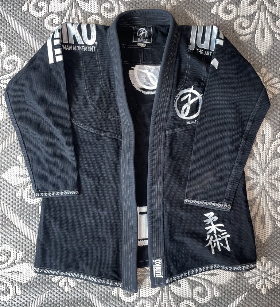 Black Men’s Juniko BJJ GI Set Size A2