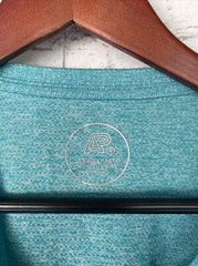 NWT Albino & Preto Logo T-Shirt w/ Mesh Shoulder Detailing – Turquoise – XL
