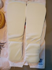 Taekwondo Network Pro Force Karate Uniform Size 00 With Pro Force Thunder Belts