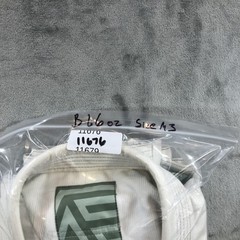 Albino & Preto Kids Gi Jacket M3 Boys White Classic Uniform BJJ Kimono Top