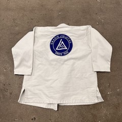 Gracie Barra Equipe Jiu Jitsu Gi Storm White Size M2 Kimono MMA TOP ONLY