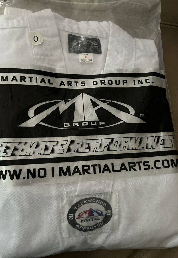 MARTIAL ARTS GROUP GI KIDS 0 WHITE GLADIATOR TAEKWONDO APPROVED MAG UNIFORM