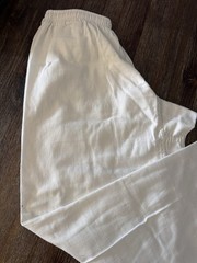Century White Lightweight Student Uniform Martial Arts Gi Men’s Size 5