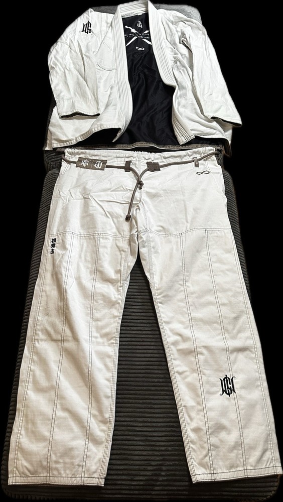 War Tribe Gear Alpha White Jiu Jitsu Gi Set Size A5 BJJ Kimono Sublimated Lining