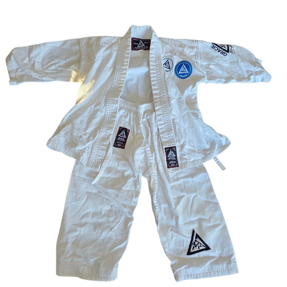 Gracie Academy Youth BJJ Gi White Size 000/110 with Patches – Bullyproof