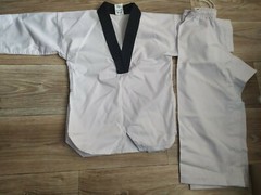 Uniform-Kimano with a neckline WT(Taekwondo)Dobok small for a child3-5years