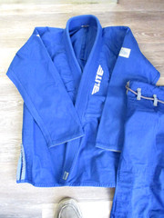 Elite Sports Brazilian Design MMA Martial Arts/Jiu Jitsu Gi and Pants Size A3